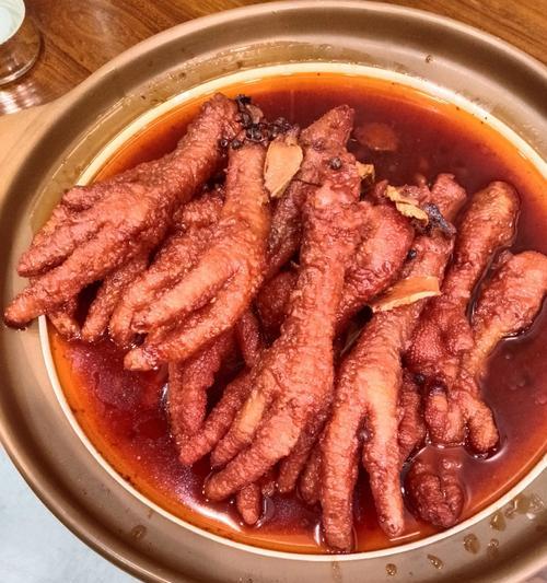 狗狗上火怎么办？喝什么水最好？（解决狗狗上火问题，从饮水着手！）