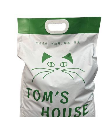 小猫使用猫砂的时间及注意事项（解答小猫何时开始使用猫砂以及训练方法）